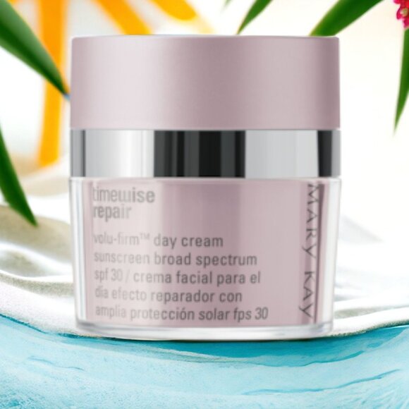 TimeWise Repair® Volu-Firm® Day Cream with Sunscreen SPF 30